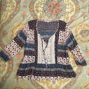 Cropped patterned top